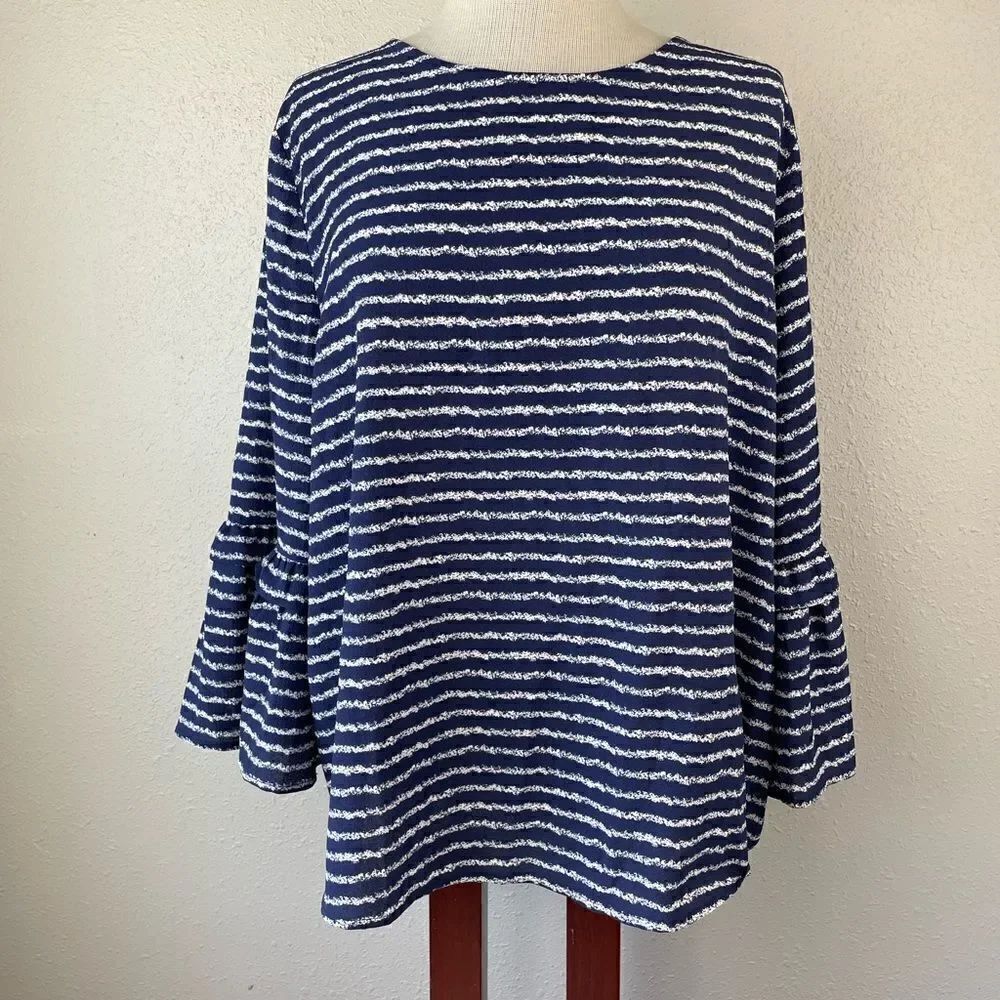 NWT Gibson Navy and Off-White Too Size XL